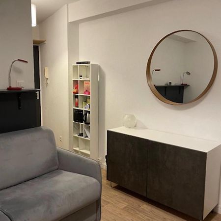 Cosy Studio 16M2 Lyon Luaran gambar