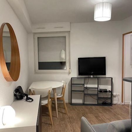 Cosy Studio 16M2 Lyon Luaran gambar